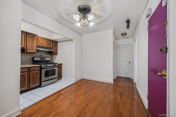 Property Photo:  4044 Harper Avenue  NY 10466 