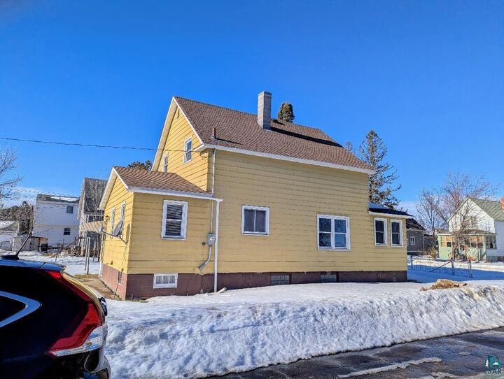 Property Photo:  119 E Michigan Ave  MN 55741 