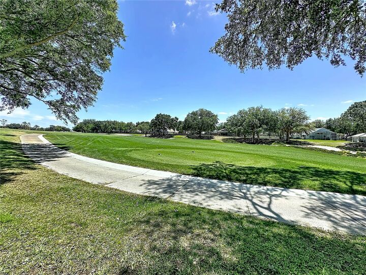 Property Photo:  2213 Mallory Circle  FL 33844 