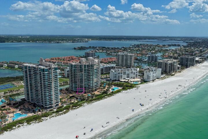 Property Photo:  1560 Gulf Boulevard 304  FL 33767 