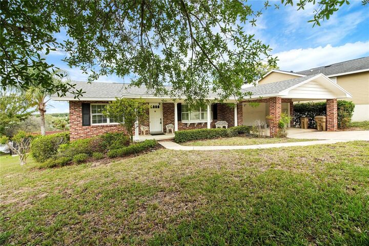 Property Photo:  2214 Topping Place  FL 32726 