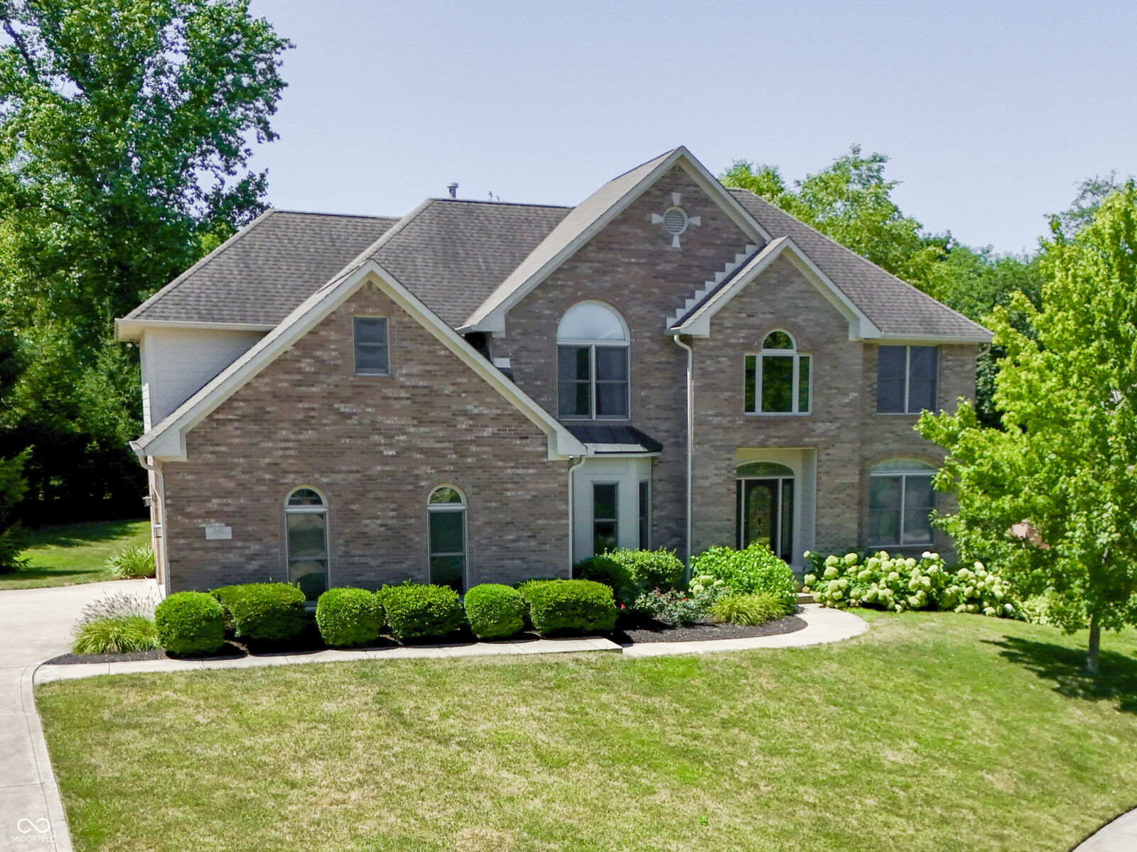 Property Photo:  5517 Westbourne Court  IN 46143 