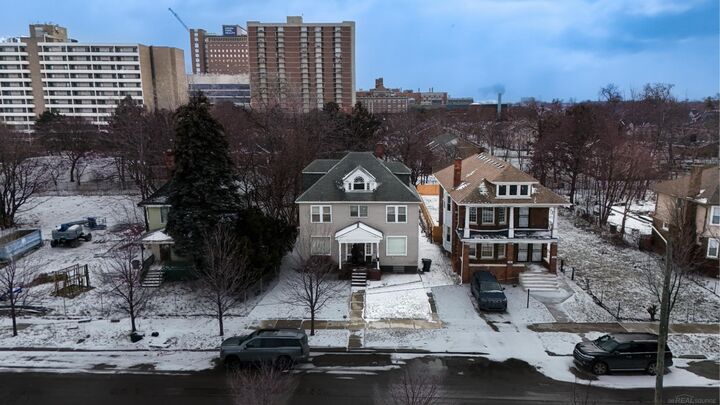 Property Photo: 1333 Seward Avenue MI 48202-2312