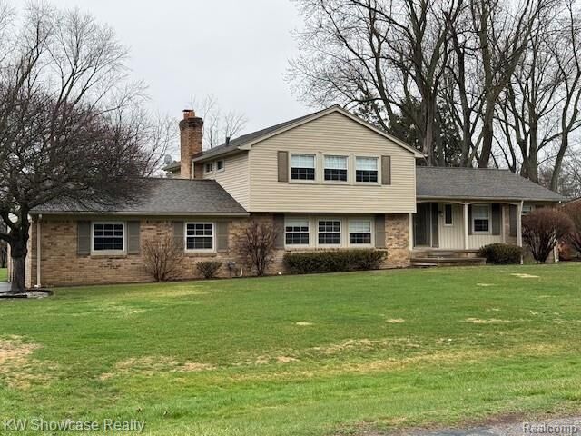 Property Photo:  28347 E Greenmeadow Circle  MI 48334 5155 