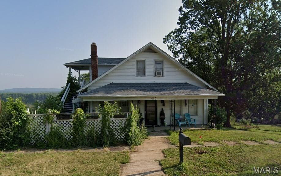 Property Photo:  423 E 3rd Street  MO 65041 