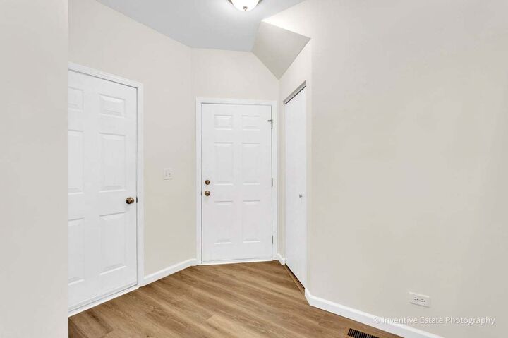 Property Photo: