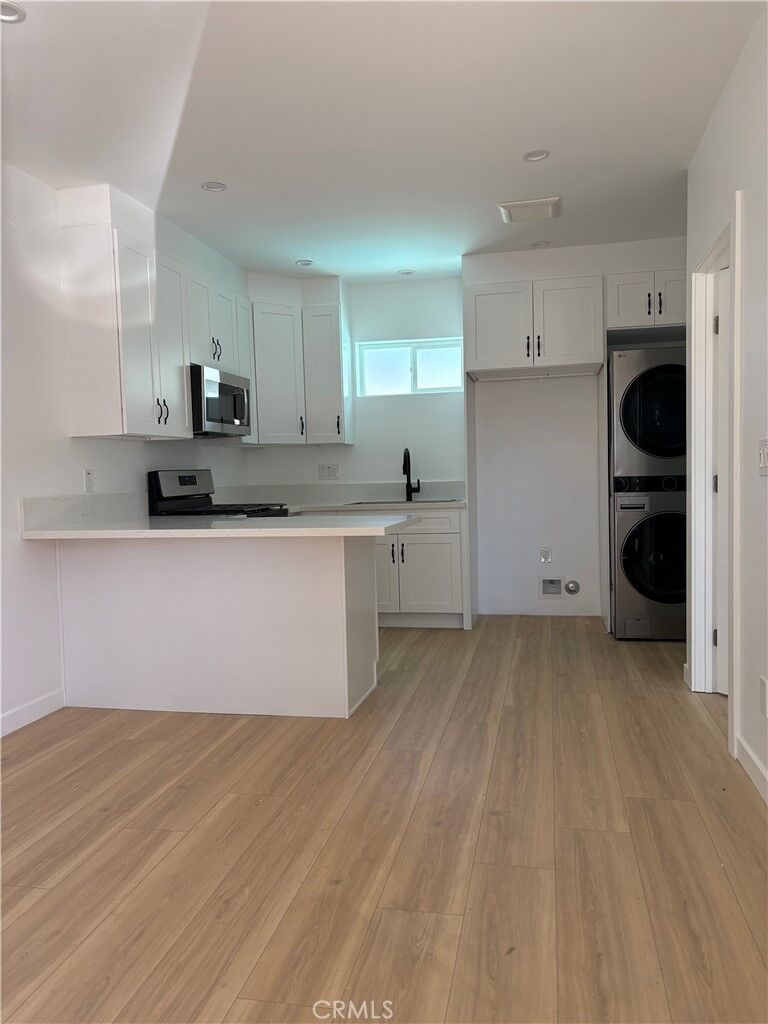 Property Photo:  7622 Royer  CA 91304 