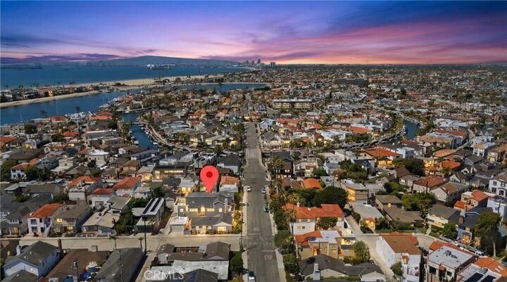 Property Photo:  5916 E The Toledo  CA 90803 