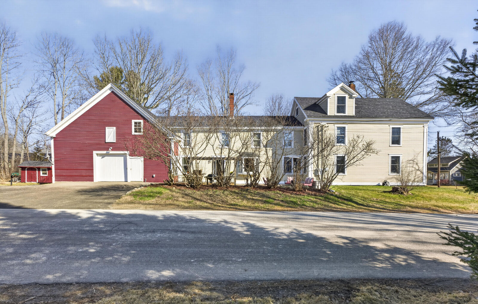 Property Photo: 119 Cedar Street ME 04915