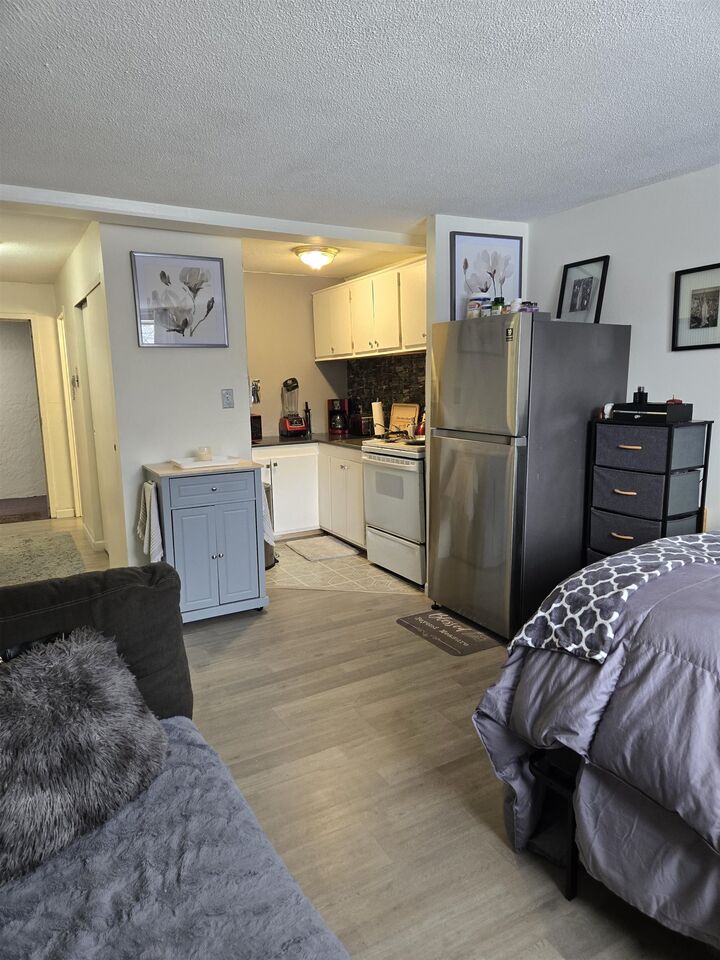 Property Photo:  2 Silvestri Circle  NH 03038 