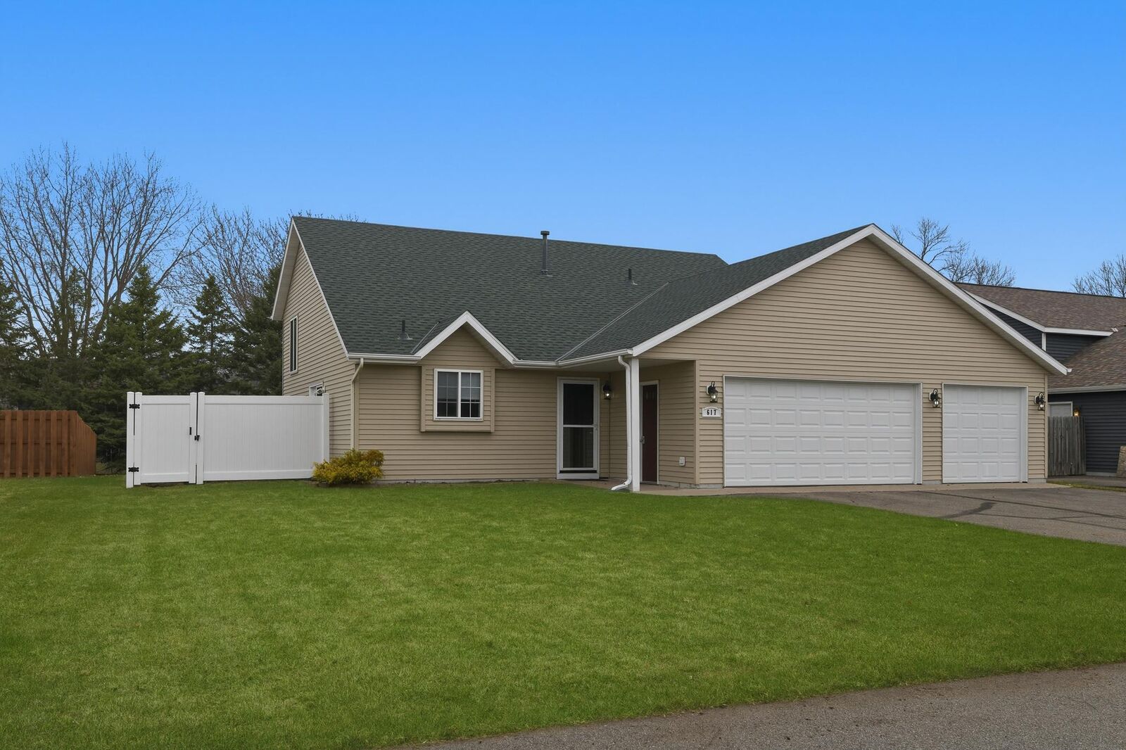 Property Photo:  617 19th Avenue N  MN 56377 