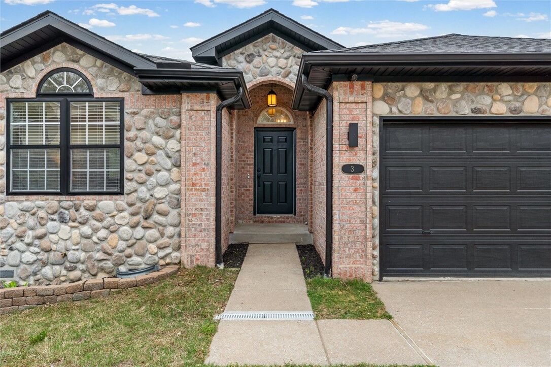 Property Photo: 3 Valley View Circle AR 72712