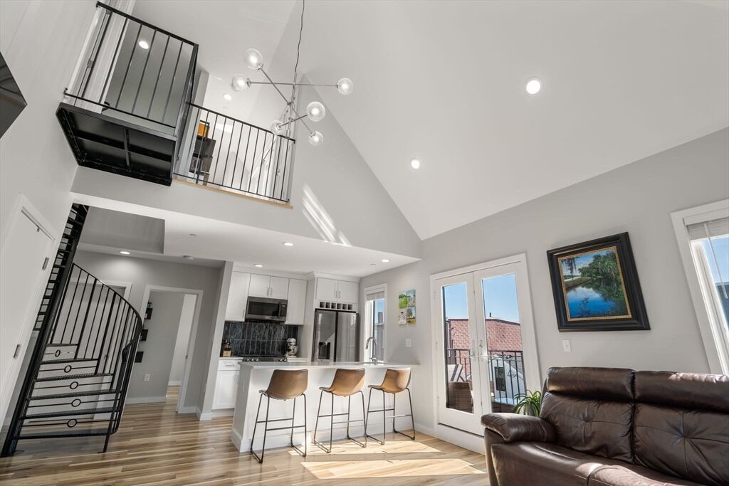 Property Photo:  254 Everett St. 3  MA 02128 