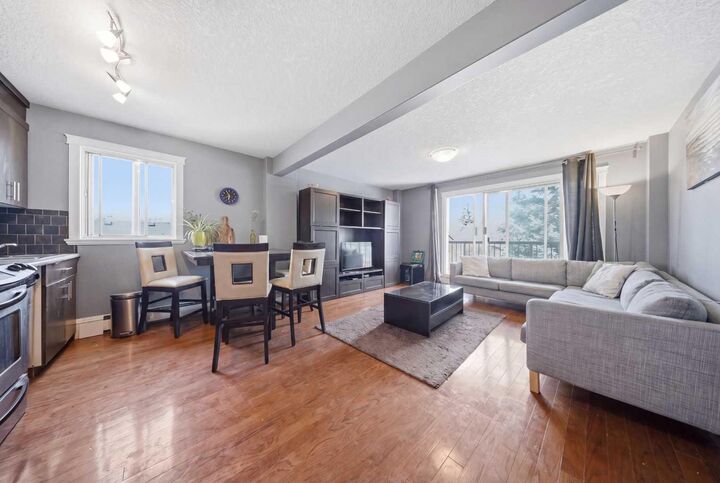 Property Photo:  525 22 Avenue SW 401  AB T2S 0H5 