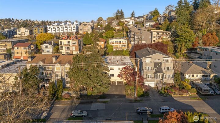 Property Photo:  3626  14th Avenue W 203  WA 98119 