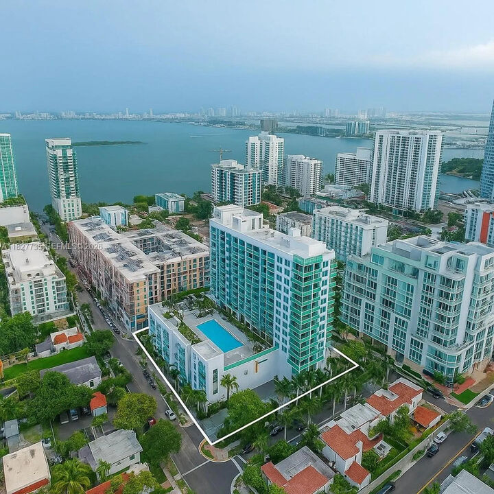 Property Photo:  333 NE 24th Street 1401  FL 33137 