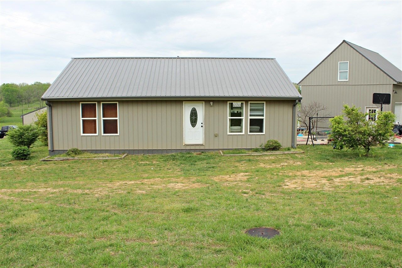 Property Photo:  3164 Meador Port Oliver Road  KY 42164 