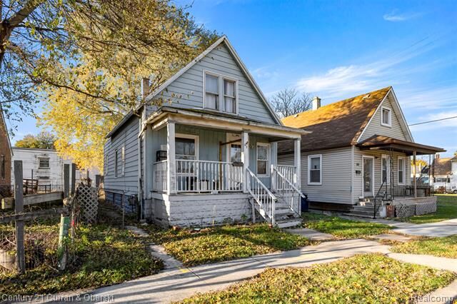 Property Photo:  62 E Cicotte Street  MI 48218 