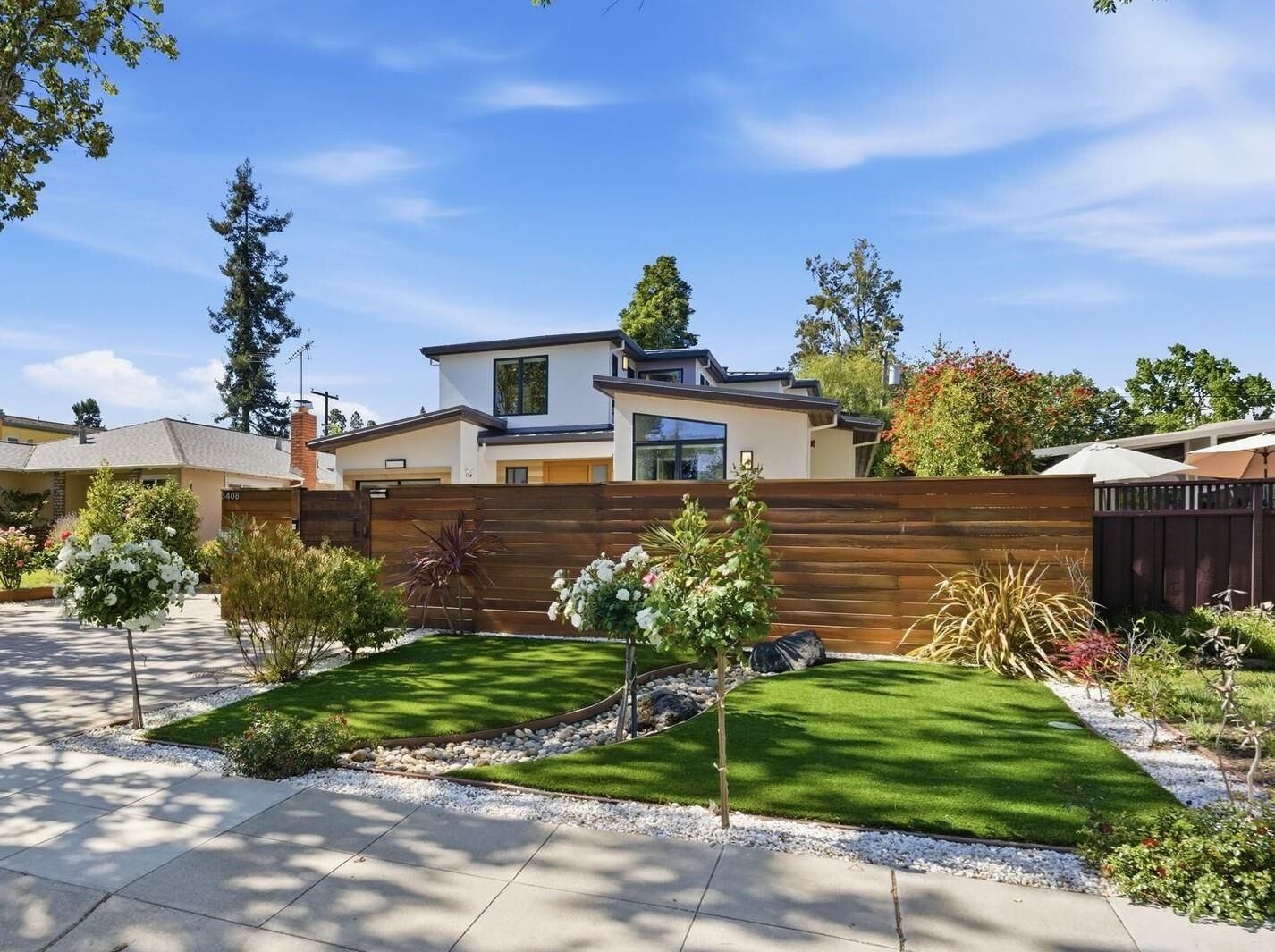 Property Photo:  3408 South Court  CA 94306 