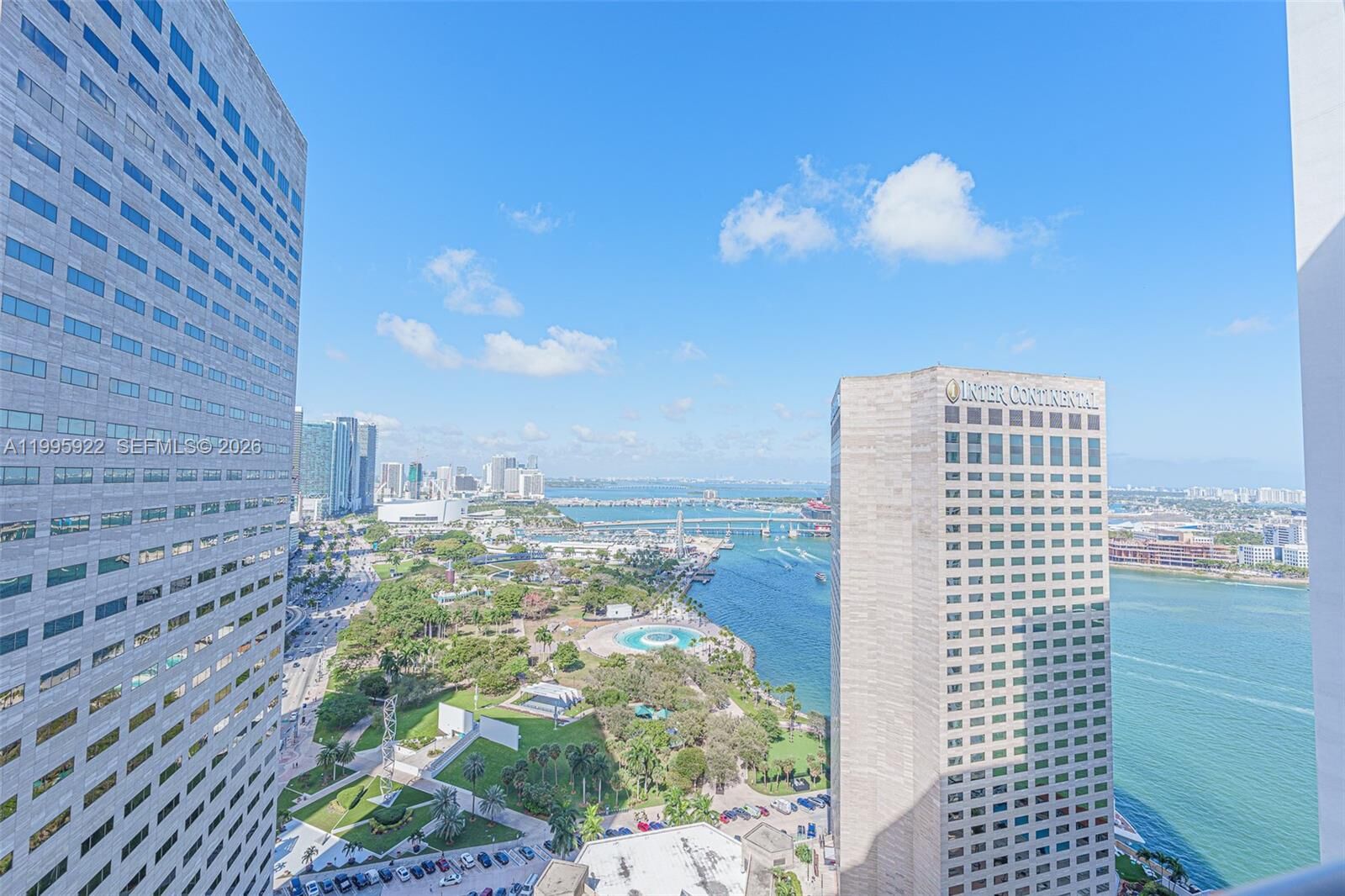 Property Photo:  325 S Biscayne Blvd 3320  FL 33131 