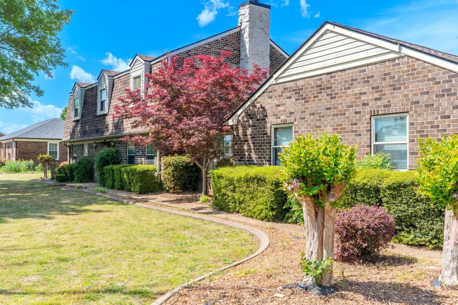 Property Photo:  706 Edison Ave  AL 35661 