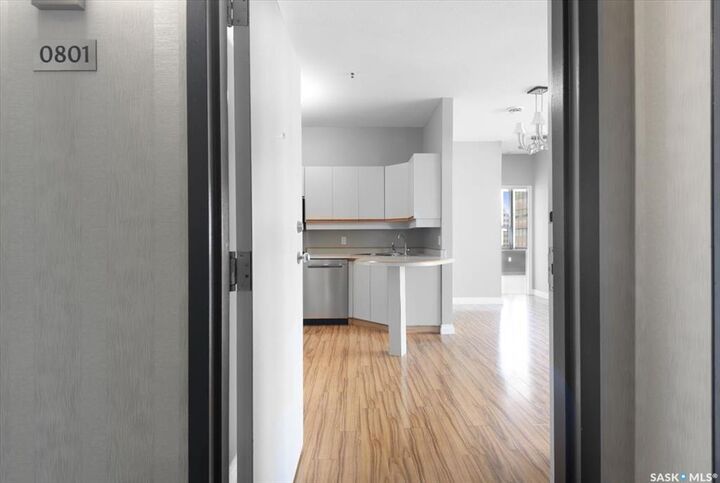 Property Photo: 1867 Hamilton Street 801 SK S4P 2C2