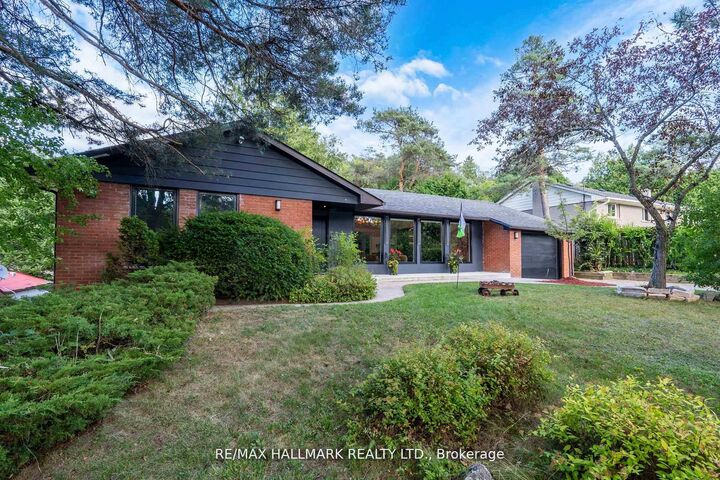 Property Photo: 16831 McCowan Road ON L4A 2A4