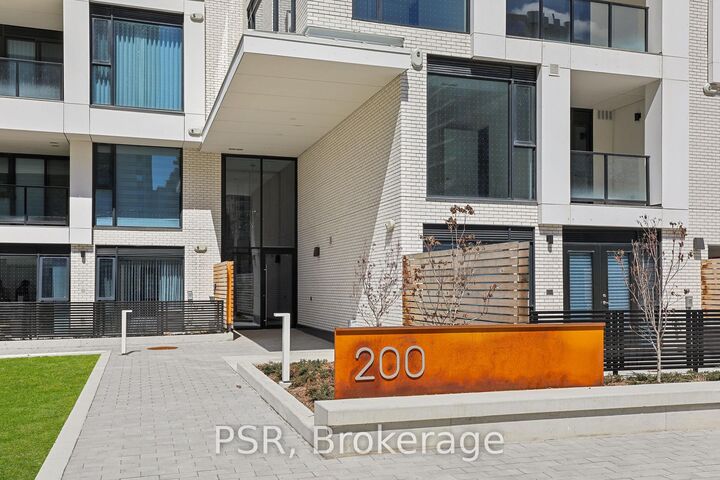 Property Photo: 200 Keewatin Avenue 304 ON M4P 1Z8