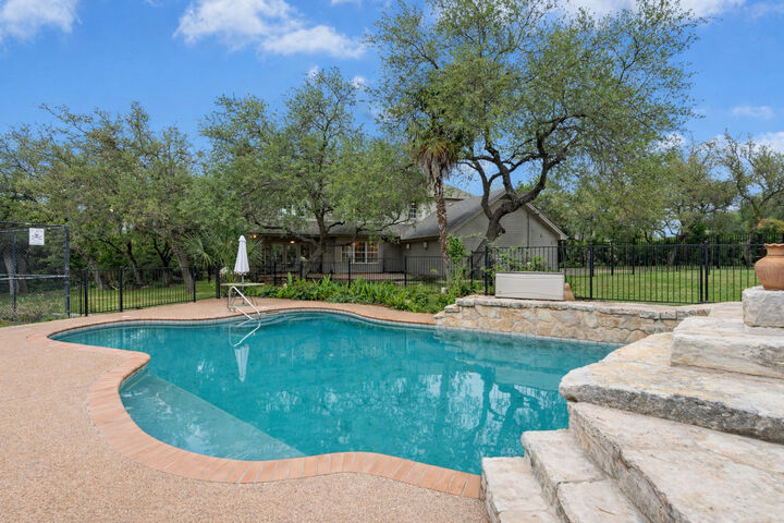 Property Photo: 5400 Top Of The Trails Cove TX 78734