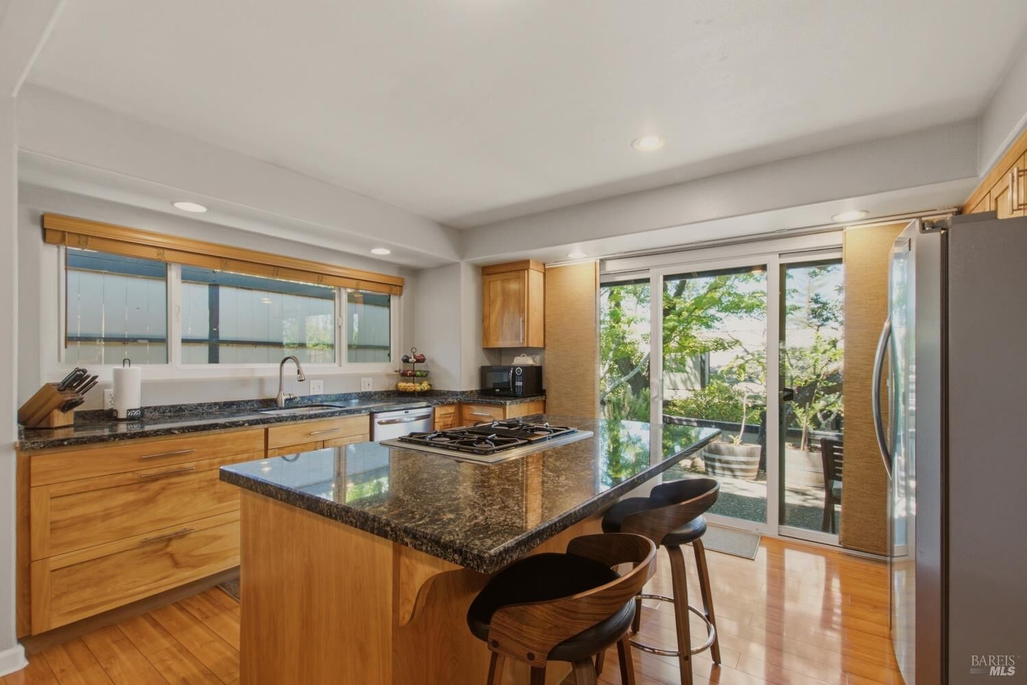 Property Photo:  28 Elan Way  CA 94559 