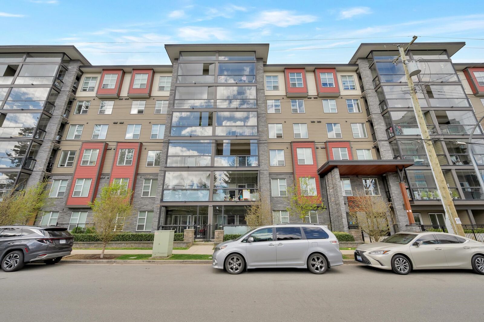 Property Photo: 2649 James Street 302 BC V2T 3L6