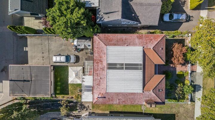 Property Photo: 2472 E 12th Avenue BC V5M 2C2