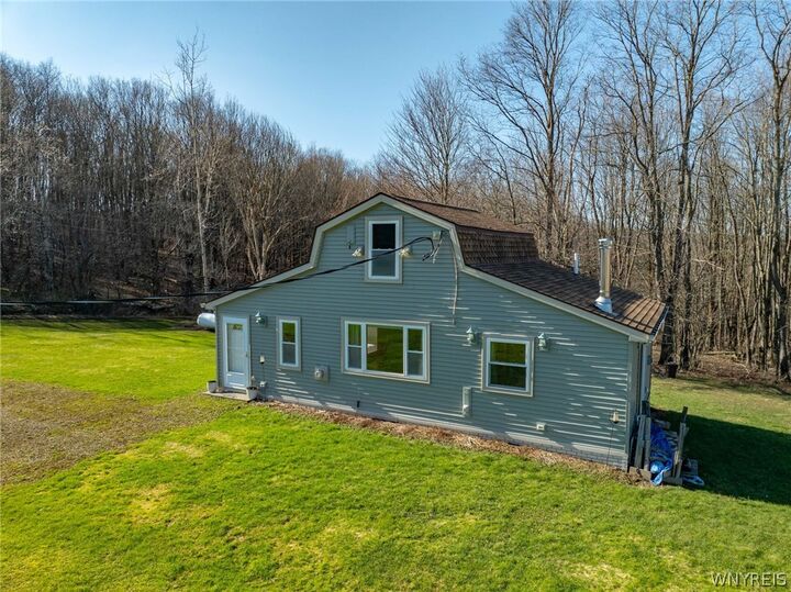 Property Photo:  4334 Town Line Road  NY 14042 