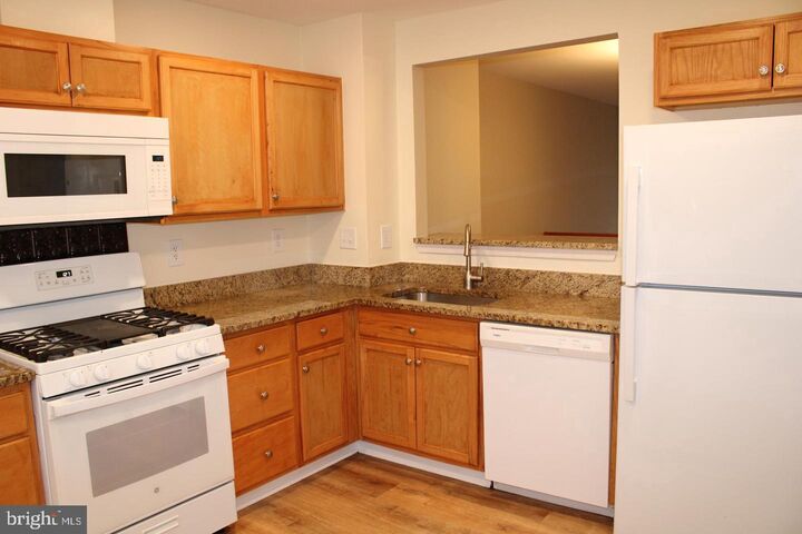 Property Photo:  12885 Hyannis Lane  VA 22193 