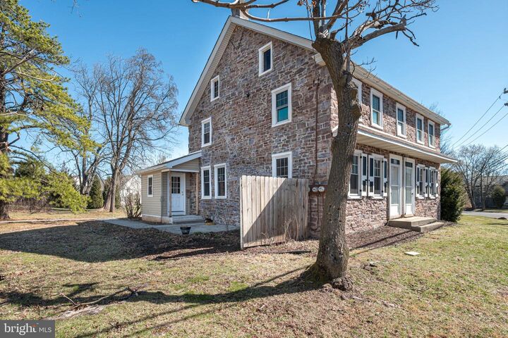 Property Photo:  1100 Cressman Rd 1  PA 19473 