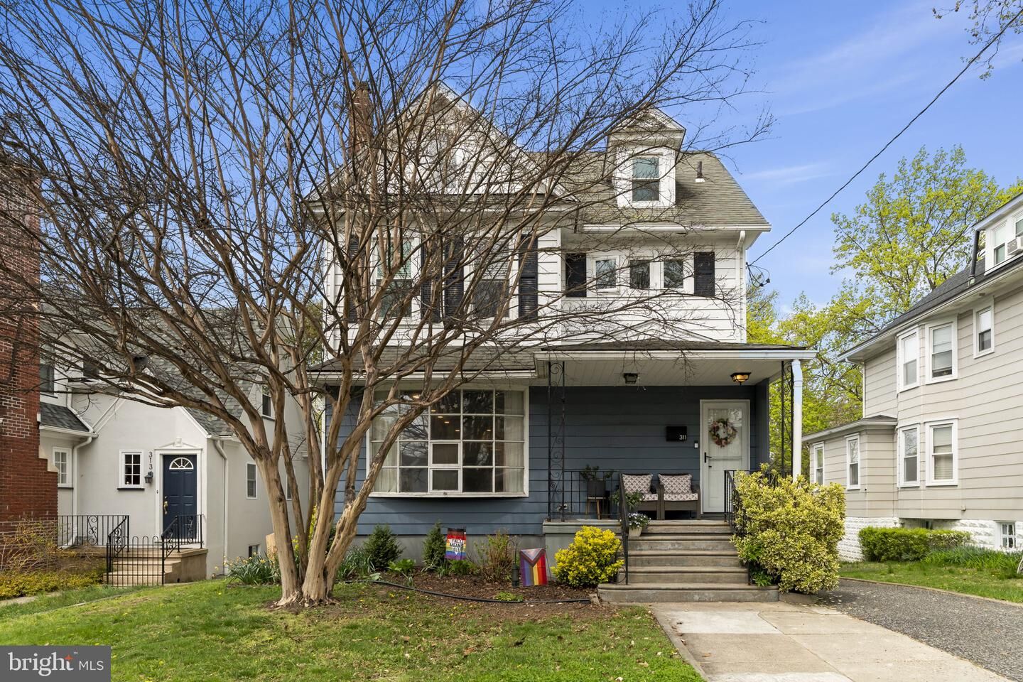 Property Photo:  311 Lakeview Drive  NJ 08108 