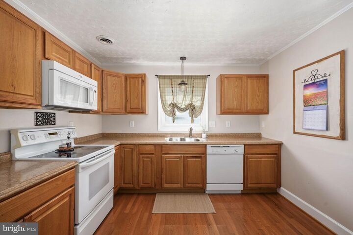Property Photo: 120 McLaws Street E VA 22408