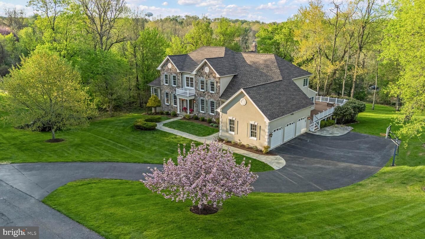 Property Photo:  1103 Hunt Creek Lane  MD 21152 