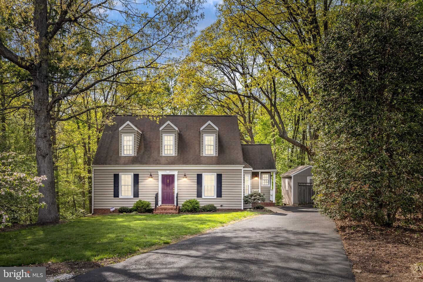 Property Photo:  4406 Hilltop Court  VA 22408 