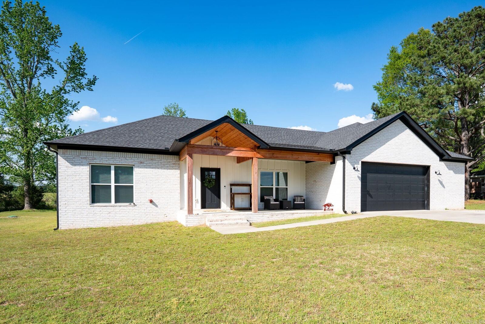 Property Photo:  422 Hwy 225 W  AR 72058 