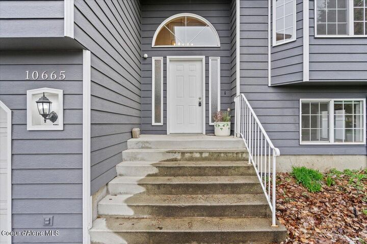 Property Photo:  10665 N Oxford Dr  ID 83835 