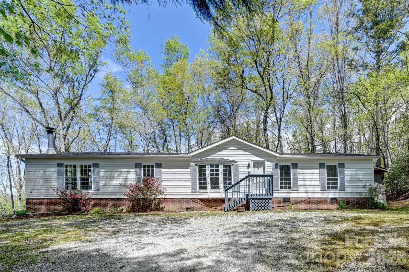 Property Photo:  98 Fork Ridge Lane  NC 28792 