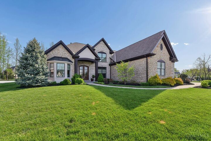 Property Photo:  6436 Birch Creek Drive  OH 45140 