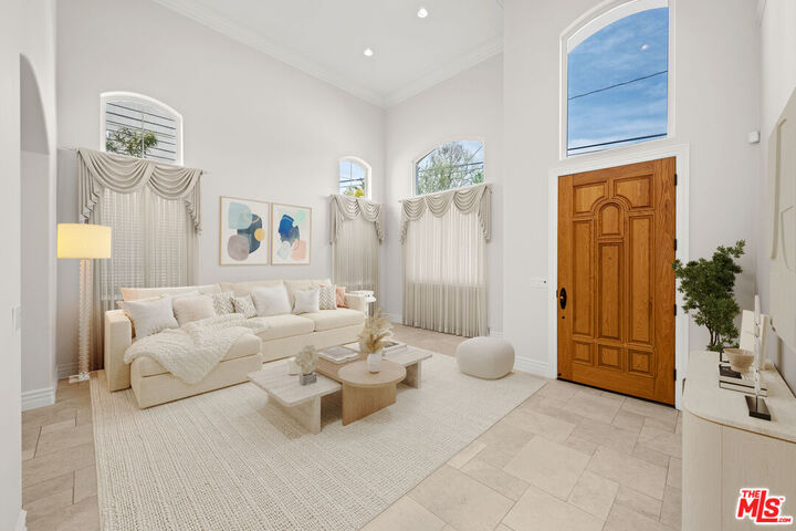 Property Photo: 1756 Ruhland Ave CA 90266