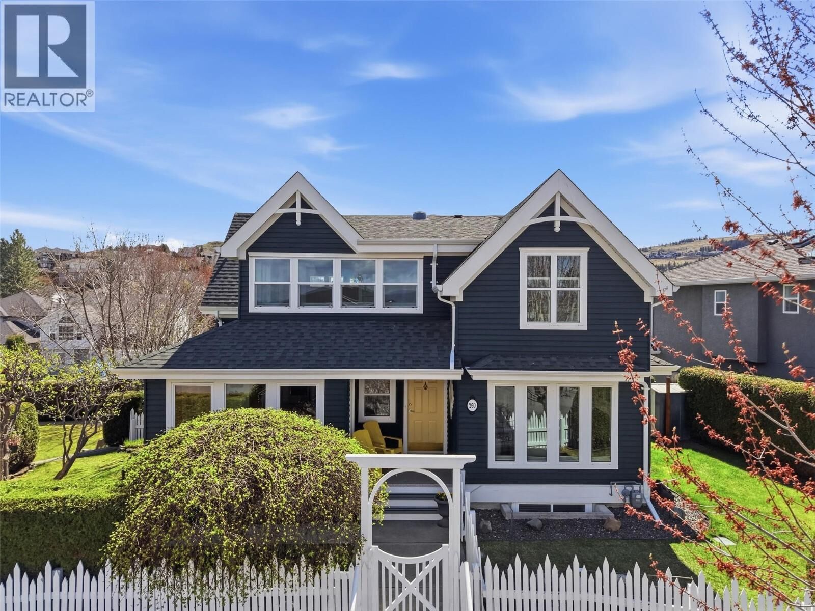Property Photo:  260 Sunhill Court  BC V2E 2P5 