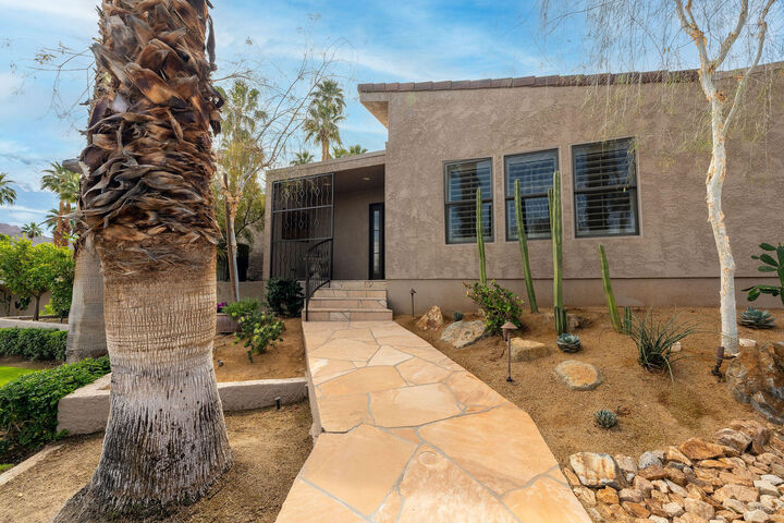 Property Photo:  48910 Noline Place  CA 92260 