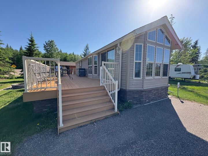 Property Photo: 26 46514 Twp Rd 604A AB T9N 2H9