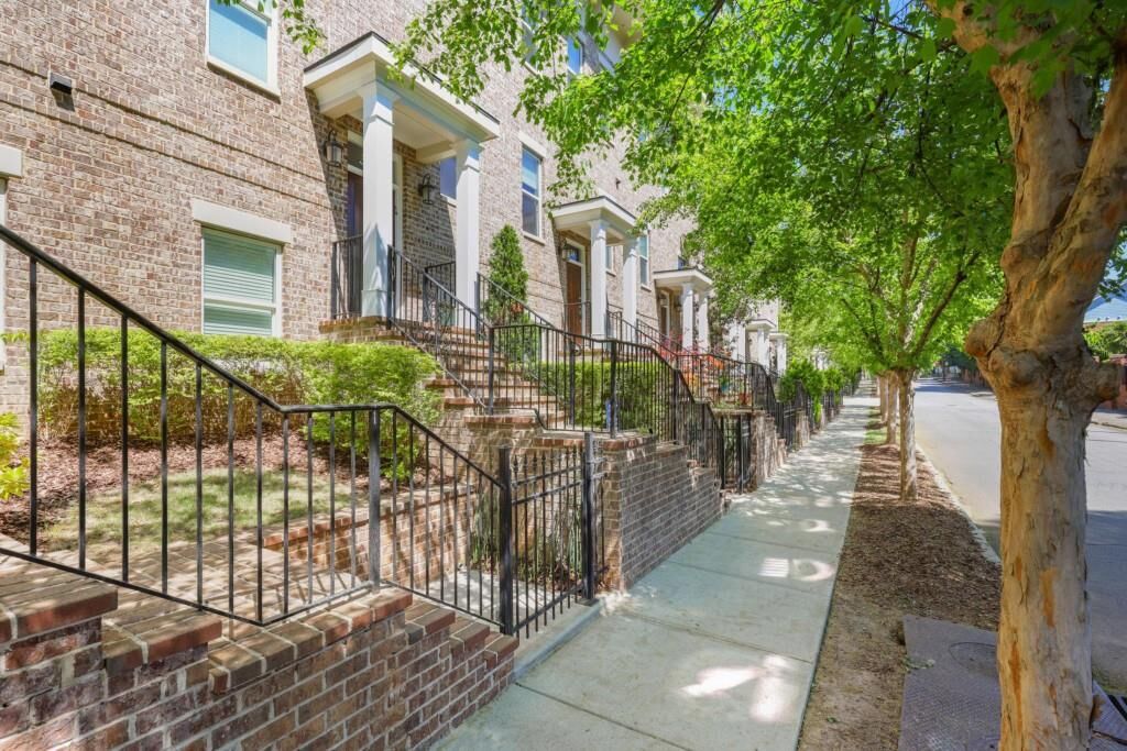 Property Photo:  336 Brownstones Circle  GA 30312 
