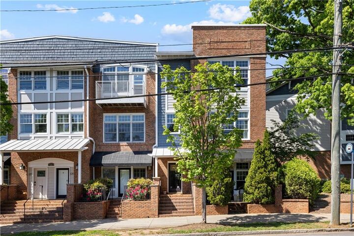 Property Photo:  1258 Dekalb Avenue NE 127  GA 30307 