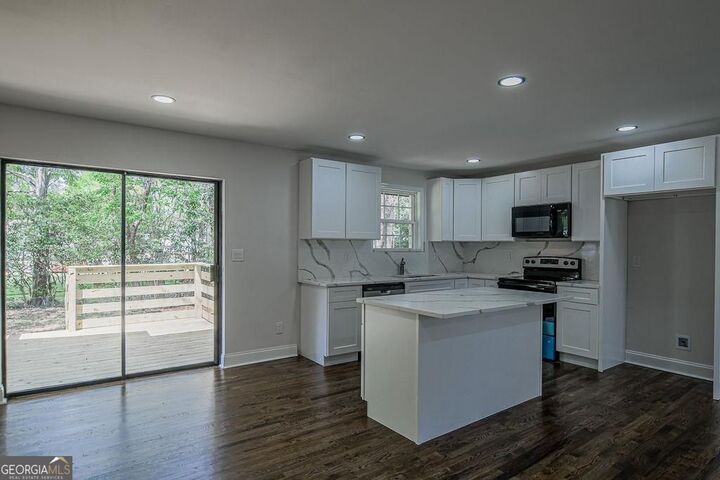 Property Photo:  2248 Willoby Court  GA 30260 